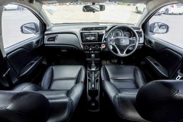 HONDA CITY 1.5 V AT ปี 2018 - Image 15