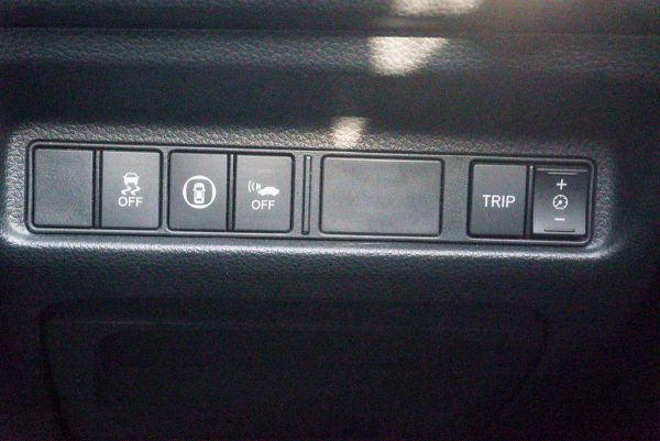 HONDA ACCORD 2.0 HYBRID AT ปี 2019 - Image 28