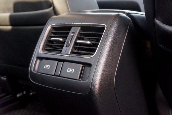 HONDA ACCORD 2.0 HYBRID AT ปี 2019 - Image 32