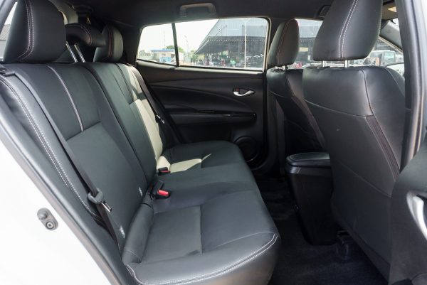 TOYOTA YARIS 1.2 SMART ปี2023 จด2024 - Image 12