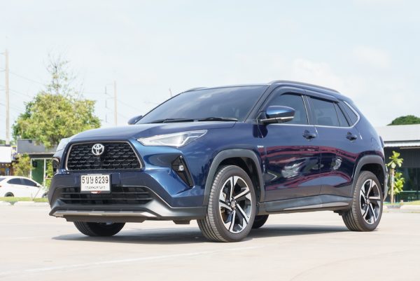 TOYOTA YARIS CROSS 1.5 HEV PREMIUM LUXURY 2024 - Image 3