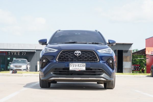 TOYOTA YARIS CROSS 1.5 HEV PREMIUM LUXURY 2024 - Image 4