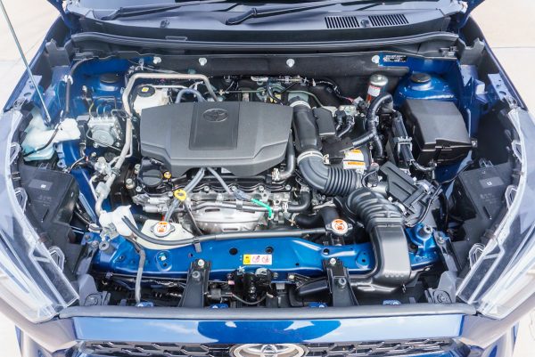 TOYOTA YARIS CROSS 1.5 HEV PREMIUM LUXURY 2024 - Image 39