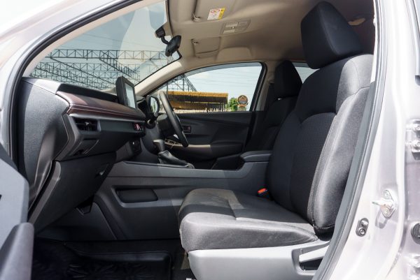 TOYOTA YARIS ATIV 1.2 SPORT AT ปี 2023 - Image 14
