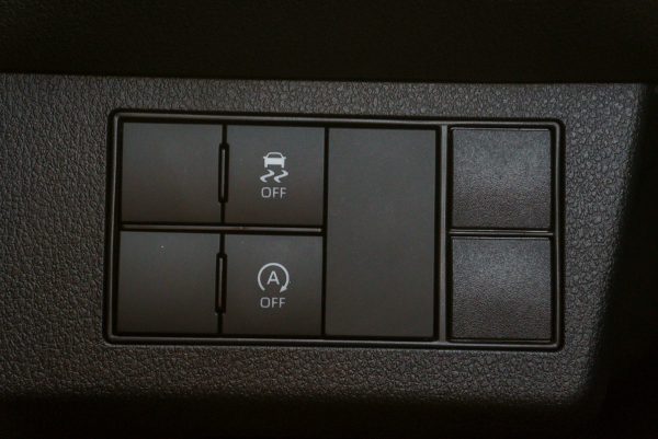 TOYOTA YARIS ATIV 1.2 SPORT AT ปี 2023 - Image 25