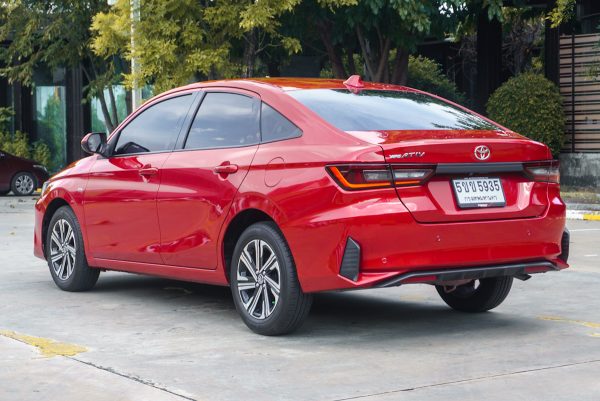 TOYOTA YARIS ATIV 1.2 SPORT AT ปี 2023 - Image 9