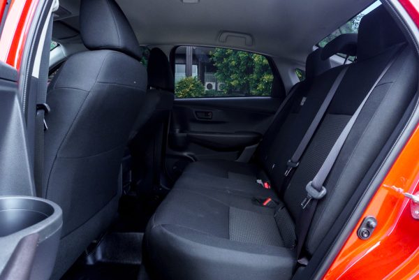 TOYOTA YARIS ATIV 1.2 SPORT AT ปี 2023 - Image 13