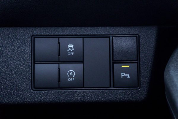 TOYOTA YARIS ATIV 1.2 SPORT AT ปี 2023 - Image 24