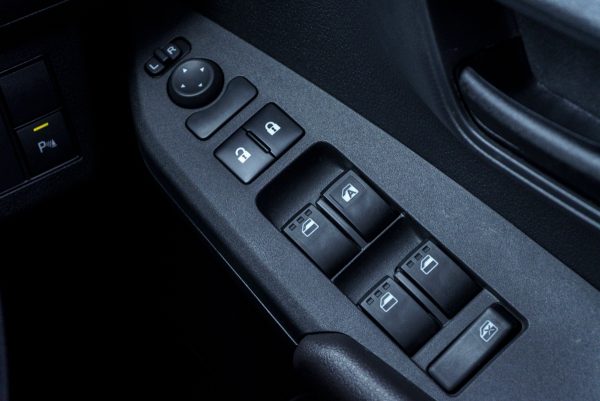 TOYOTA YARIS ATIV 1.2 SPORT AT ปี 2023 - Image 25