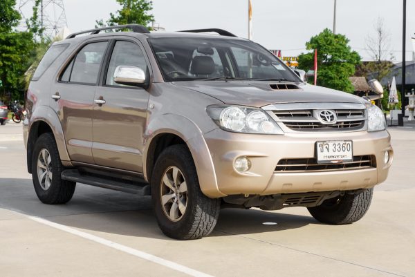 TOYOTA FORTUNER 3.0 V 4WD AT 2006 (ขายสด) - Image 5