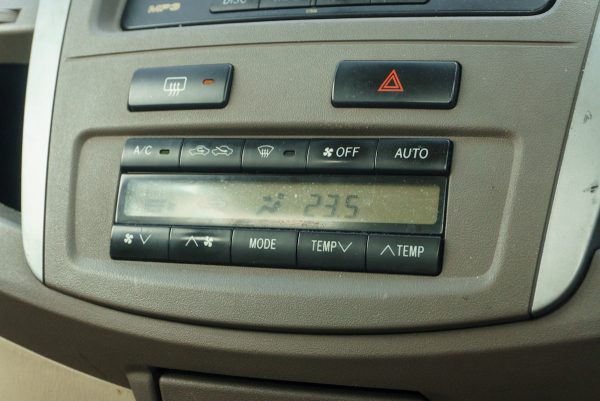 TOYOTA FORTUNER 3.0 V 4WD AT 2006 (ขายสด) - Image 20
