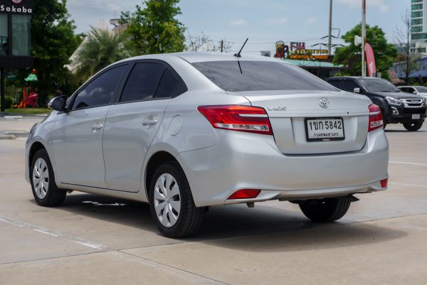TOYOTA VIOS 1.5 ENTRY AT ปี2020 (1ขก5842) - Image 9
