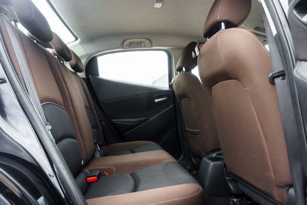 MAZDA 2 1.3 C ปี2021 (งท7509) - Image 11