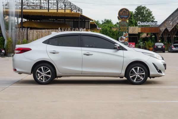 TOYOTA YARIS ATIV 1.2 S+ ปี2019 (กพ2764) - Image 6