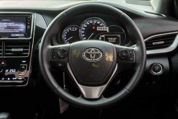 TOYOTA YARIS ATIV 1.2 S+ ปี2019 (กพ2764) - Image 16