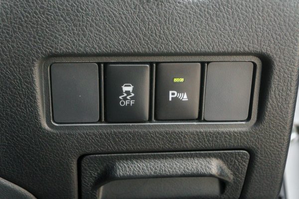 TOYOTA YARIS ATIV 1.2 S+ ปี2019 (กพ2764) - Image 25