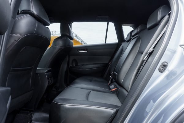 TOYOTA COROLLA CROSS 1.8 SPORTS ปี2021 (2ขด1017) - Image 13