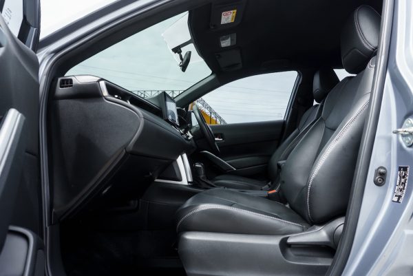 TOYOTA COROLLA CROSS 1.8 SPORTS ปี2021 (2ขด1017) - Image 14