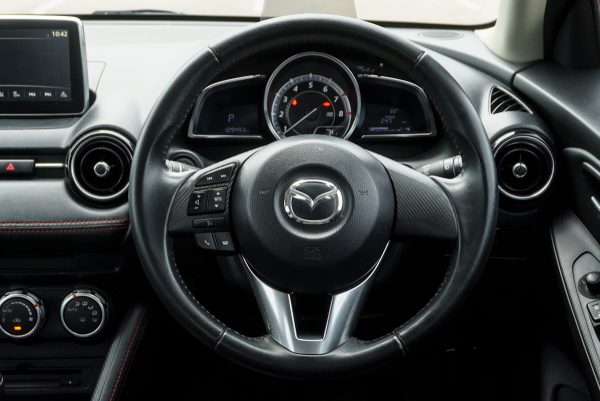MAZDA 2 1.3 SPORT HIGH CONNECT AT ปี 2016 (2ขฒ6485) - Image 17