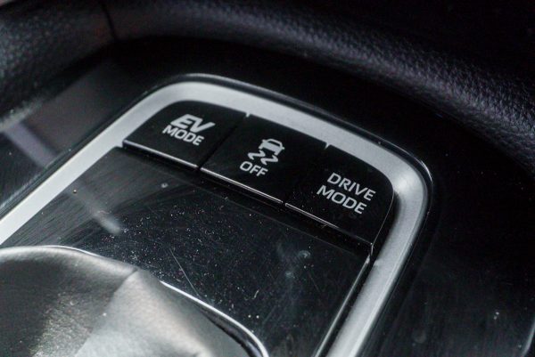 TOYOTA COROLLA CROSS 1.8 HYBRID PREMIUM ปี2023 (ขต7804) - Image 24