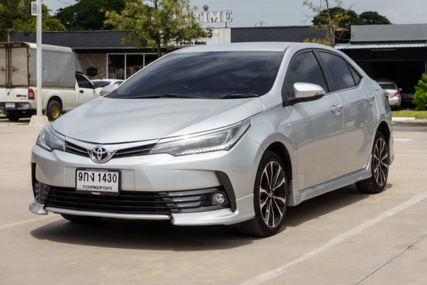 TOYOTA ALTIS 1.8 ESPORT OPTION ปี2019 (9กง1430) - Image 3