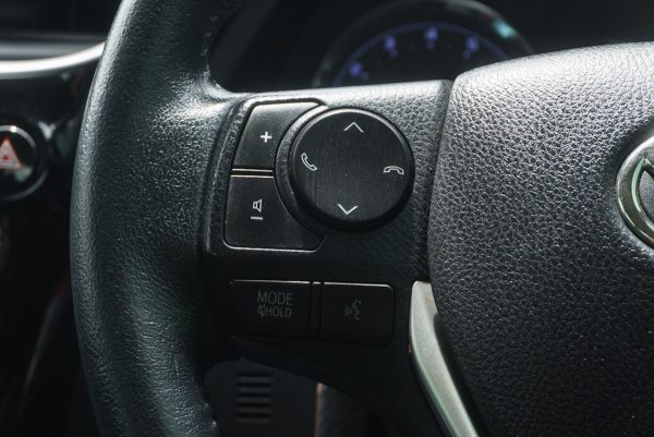 TOYOTA ALTIS 1.8 ESPORT OPTION ปี2019 (9กง1430) - Image 18