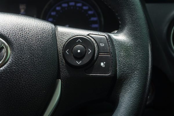 TOYOTA ALTIS 1.8 ESPORT OPTION ปี2019 (9กง1430) - Image 19