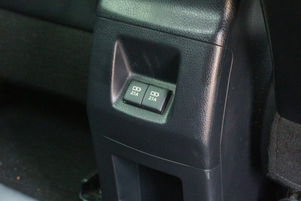 TOYOTA ALTIS 1.8 ESPORT OPTION ปี2019 (9กง1430) - Image 32