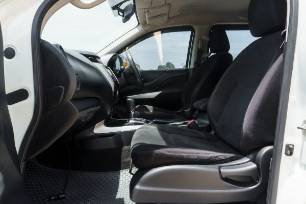 NISSAN NAVARA NP 300 2.5 V AT ปี 2015 (7กฮ1473) - Image 14