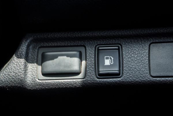 NISSAN NAVARA NP 300 2.5 V AT ปี 2015 (7กฮ1473) - Image 24