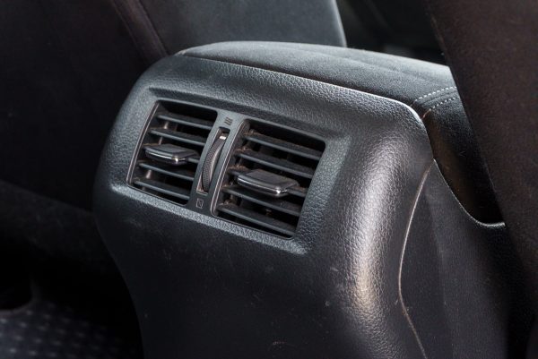 NISSAN NAVARA NP 300 2.5 V AT ปี 2015 (7กฮ1473) - Image 26