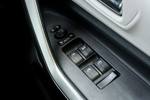 TOYOTA VELOZ 1.5 PREMIUM ปี2022 - Image 30