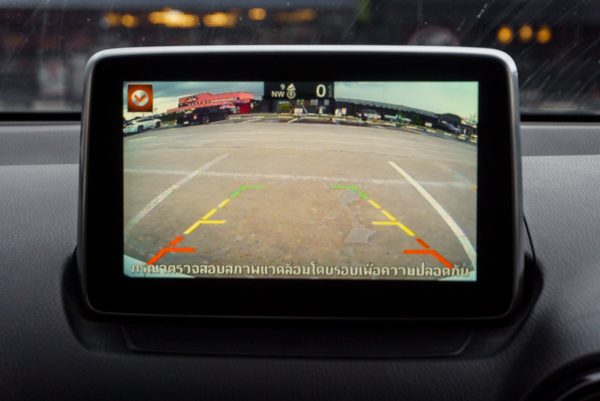 MAZDA 2 1.3 SEDAN HIGH CONNECT AT ปี2016 (5กล3841) - Image 18