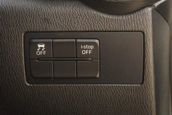 MAZDA 2 1.3 SEDAN HIGH CONNECT AT ปี2016 (5กล3841) - Image 24