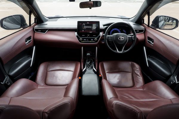 TOYOTA COROLLA CROSS 1.8 HYBRID PREMIUM ปี2023 (4ขณ7905) - Image 16