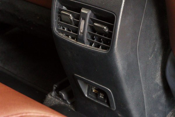 TOYOTA COROLLA CROSS 1.8 HYBRID PREMIUM ปี2023 (4ขณ7905) - Image 30