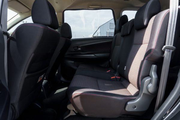TOYOTA AVANZA 1.5 E AT ปี2021 จด2022 (2ขศ9521) - Image 13
