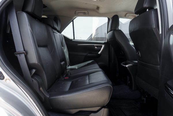 TOYOTA FORTUNER 2.4 V AT ปี 2020 (1ขธ7201) - Image 13