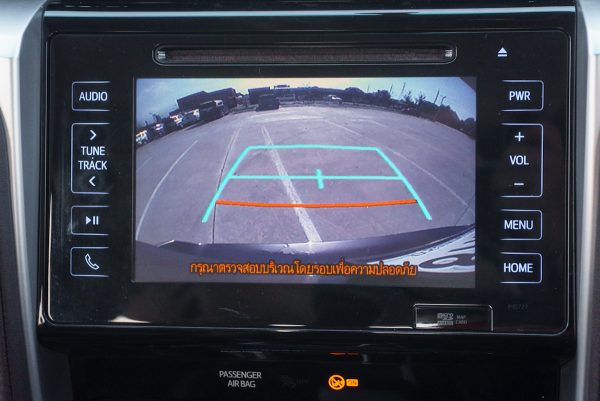 TOYOTA FORTUNER 2.4 V AT ปี 2019 (8กต3022) - Image 23