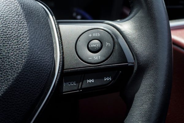 TOYOTA COROLLA CROSS 1.8 HYBRID PREMIUM ปี2021 (2ขฐ5230) - Image 19