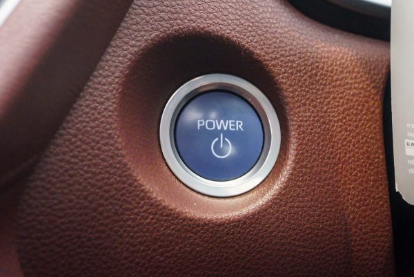 TOYOTA COROLLA CROSS 1.8 HYBRID PREMIUM SAFETY ปี2021 (1ขพ8043) - Image 24