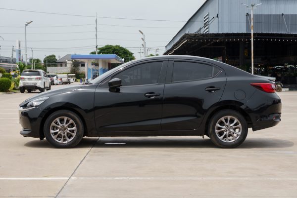 MAZDA 2 1.3 C ปี2022 จด2023 (4ขฒ9435) - Image 10
