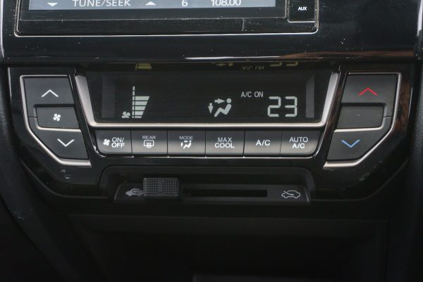 HONDA BR-V 1.5 SV ปี2019 (9กข6011) - Image 22