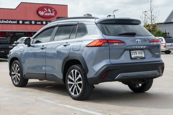 TOYOTA COROLLA CROSS 1.8 HYBRID PREMIUM SAFETY ปี2021 (2ขช1027) - Image 9