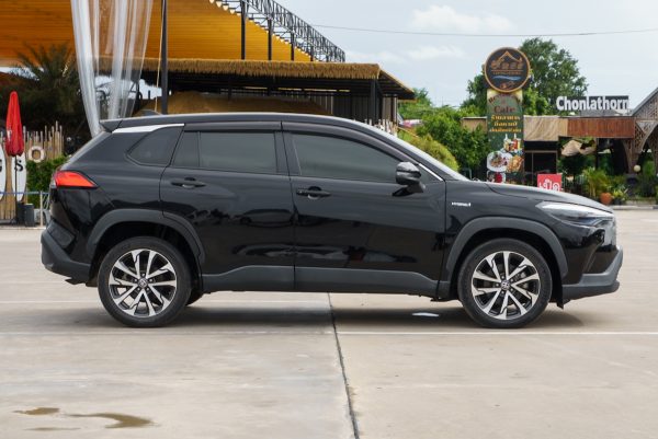 TOYOTA COROLLA CROSS 1.8 HYBRID PREMIUM ปี2020 (1ขษ5154) - Image 6