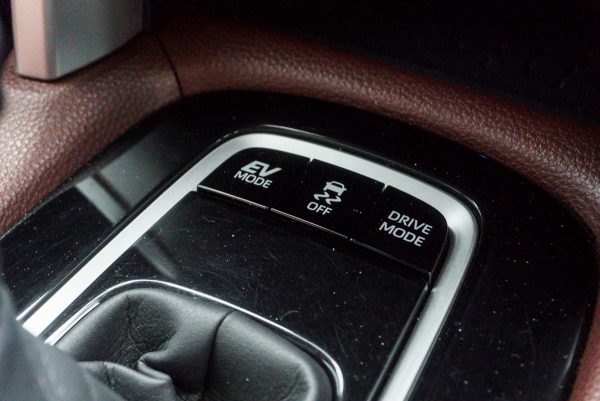 TOYOTA COROLLA CROSS 1.8 HYBRID PREMIUM ปี2020 (1ขษ5154) - Image 23