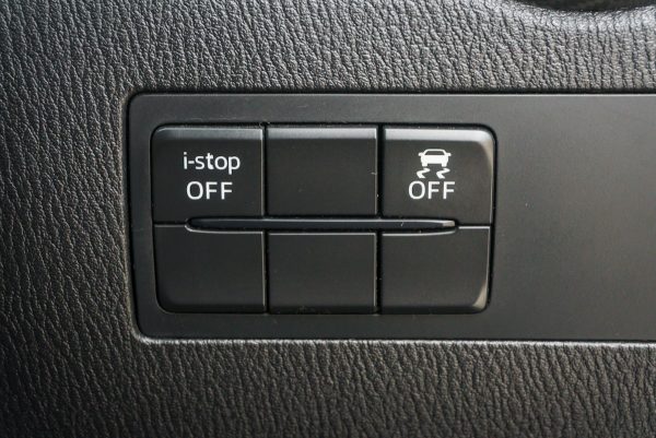 MAZDA 2 1.3 HIGH CONNECT ปี2019 (9กจ1301) - Image 27