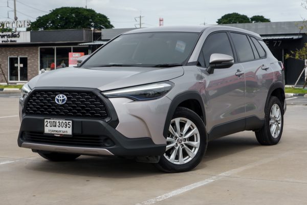 TOYOTA COROLLA CROSS 1.8 HYBRID SMART ปี2021 (2ขณ3095) - Image 2