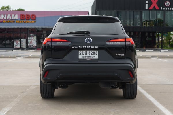TOYOTA COROLLA CROSS 1.8 HYBRID PREMIUM ปี2021 (2ขช3283) - Image 8