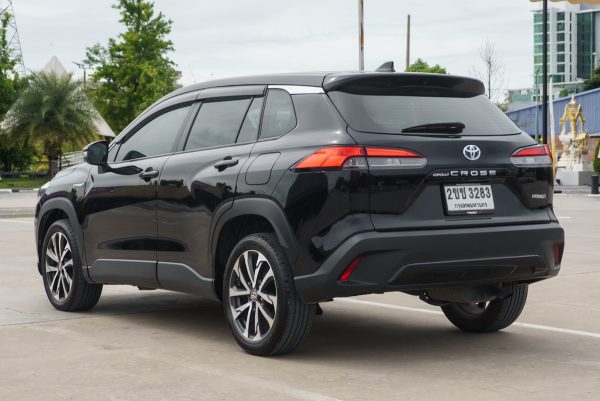 TOYOTA COROLLA CROSS 1.8 HYBRID PREMIUM ปี2021 (2ขช3283) - Image 9